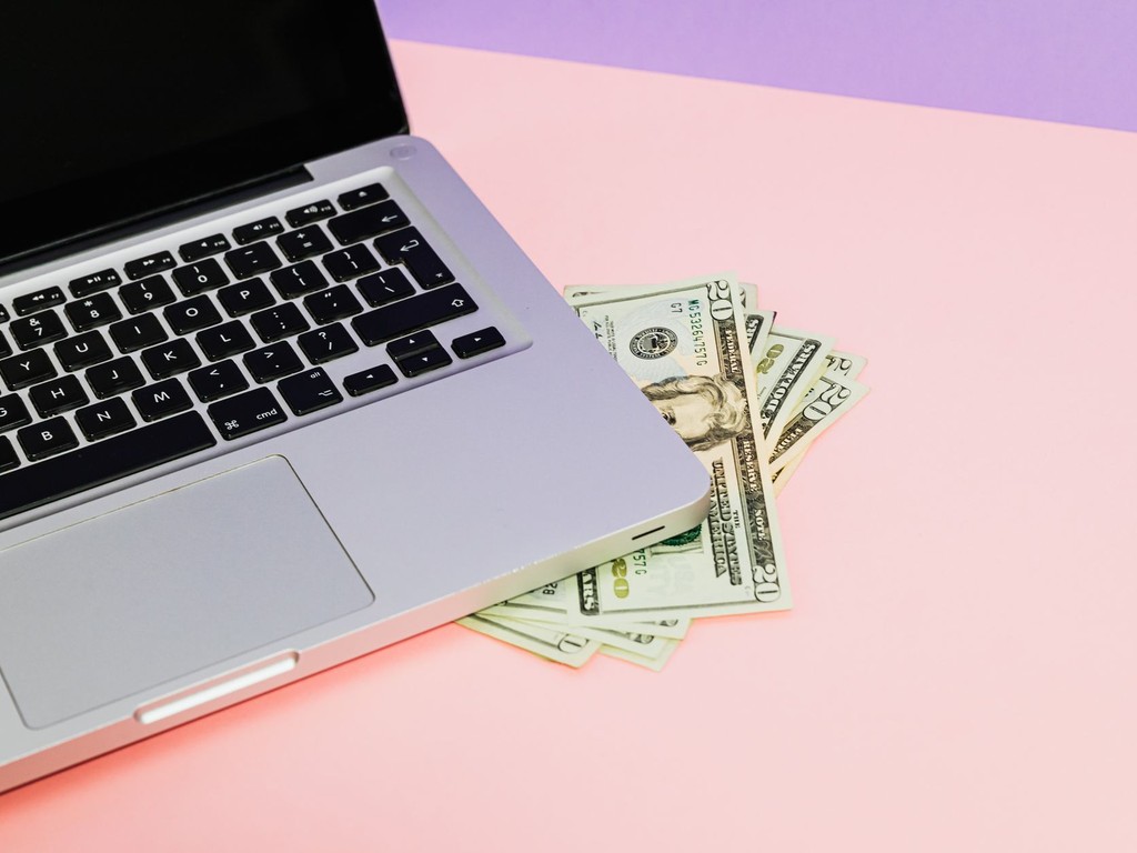 From Side Project to Paid Users: Researching Ads Before You Spend
